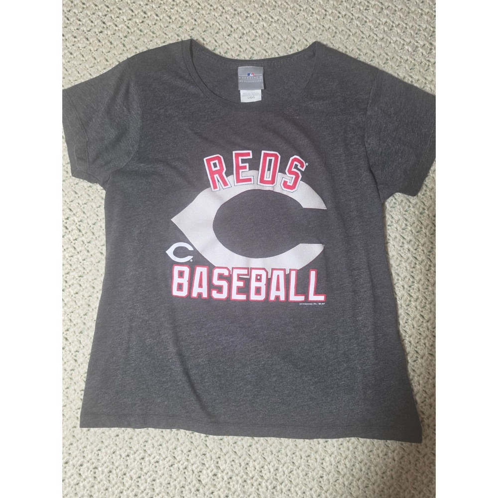 MLB Cincinnati Reds Graphic Tee Women Large Gray Excellent Short Sleeve Baseball